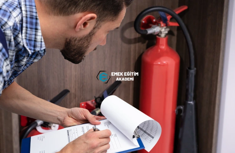 Yangın Söndürme Cihazları Muayene Bakım Test Ve Dolum Personeli Eğitimi